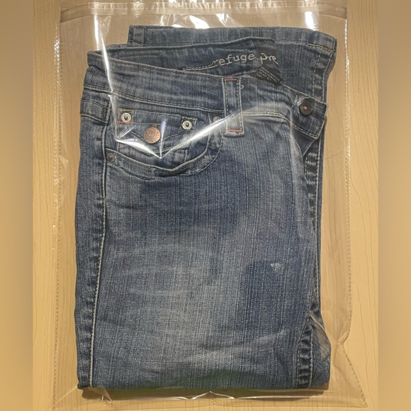 Refuge premium blue capri jeans - Picture 5 of 6